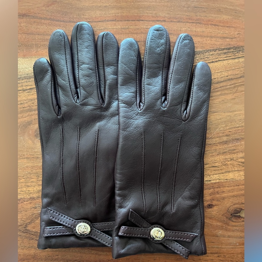 Coach leather gloves size 6 1/2